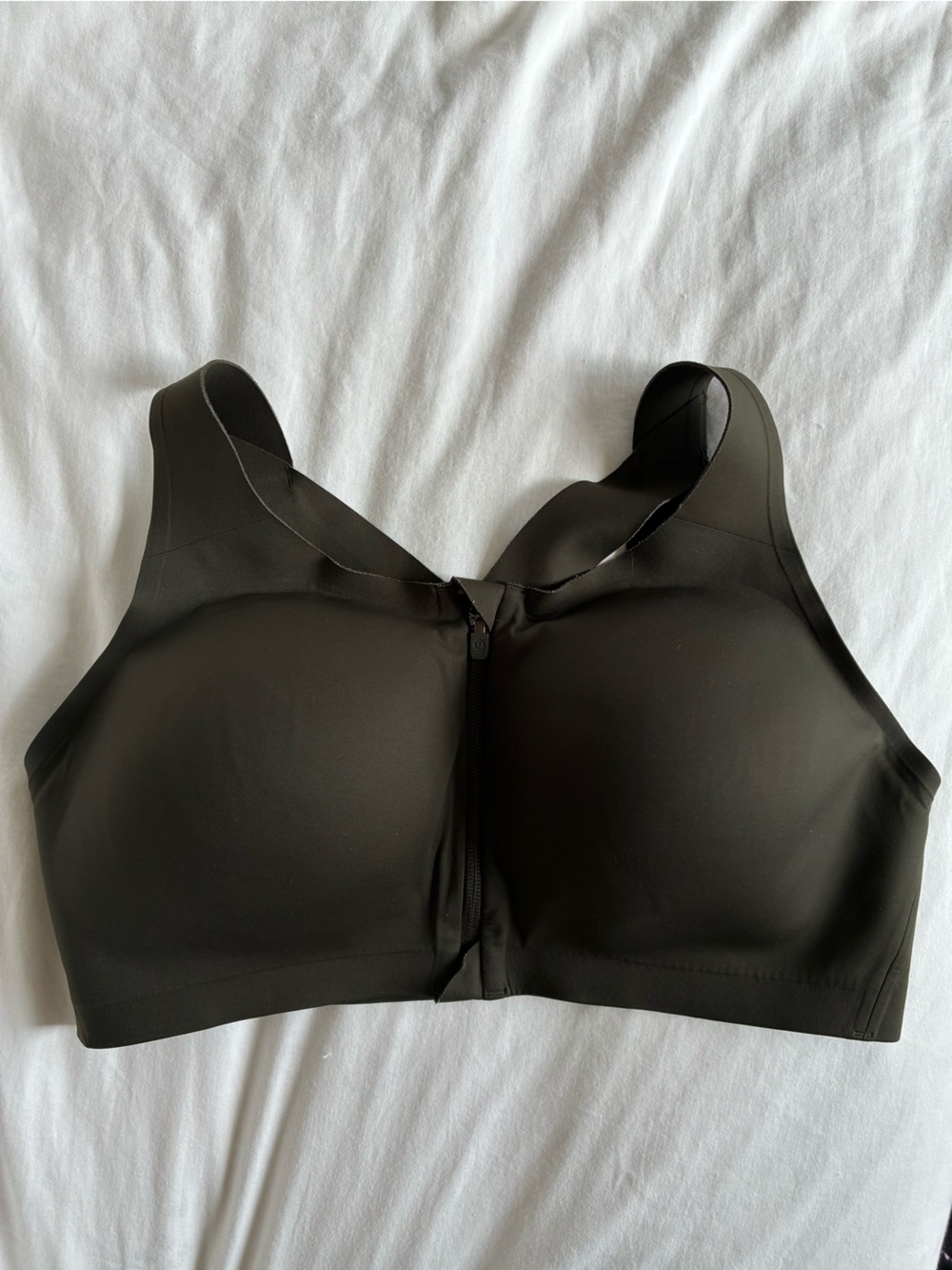Lululemon Enlite Front-Zip Bra *High Support* 38DD in Dark Olive